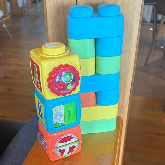 Colorful Stacking Blocks Toy Set - Picture 1 of 3